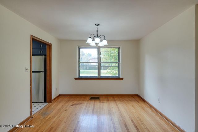 4410 Old Springdale Rd, Louisville, KY 40241