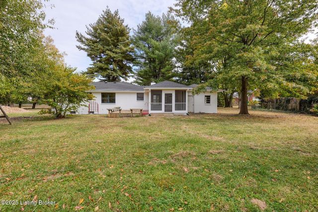 4410 Old Springdale Rd, Louisville, KY 40241