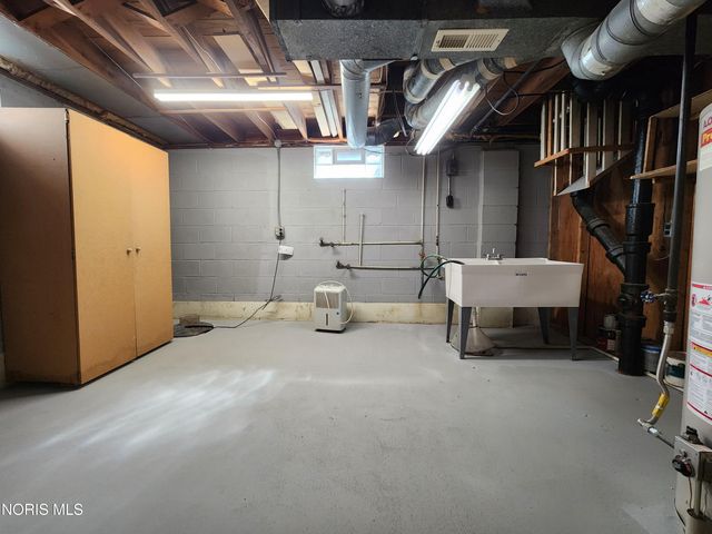 3121 Daleford Drive, Toledo, OH 43614