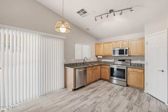 227 S 16TH Street, Coolidge, AZ 85128