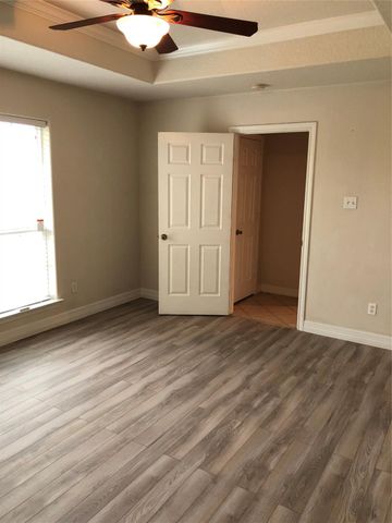 13322 Colton Lane, Santa Fe, TX 77510