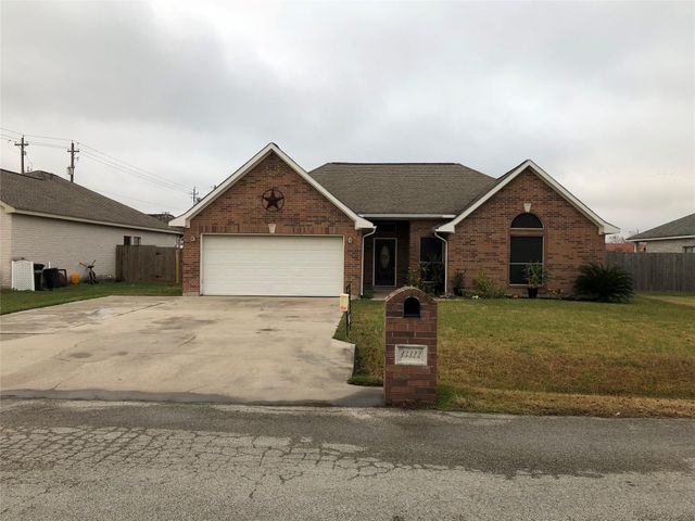 13322 Colton Lane, Santa Fe, TX 77510