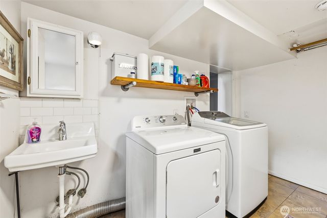 1020 N Tacoma Avenue, Tacoma, WA 98403