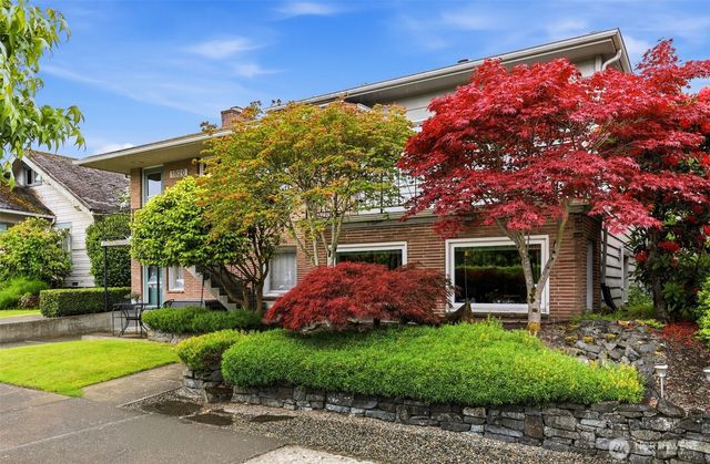 1020 N Tacoma Avenue, Tacoma, WA 98403