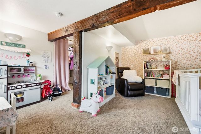 1020 N Tacoma Avenue, Tacoma, WA 98403