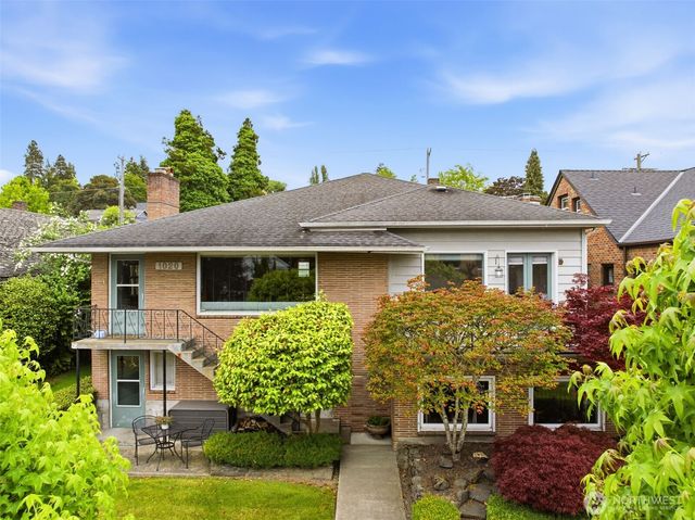1020 N Tacoma Avenue, Tacoma, WA 98403