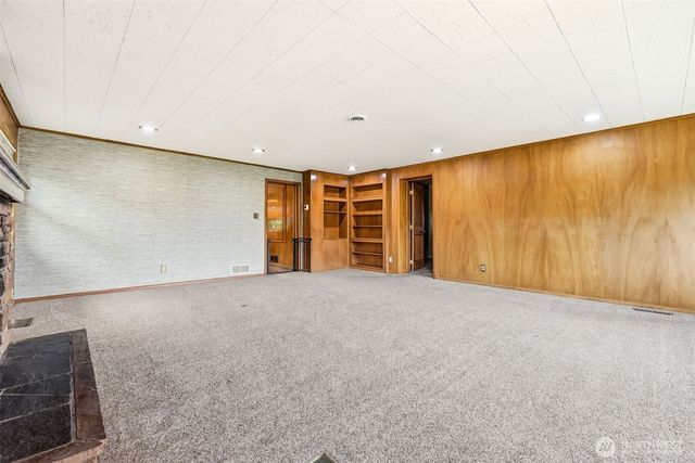 1020 N Tacoma Avenue, Tacoma, WA 98403