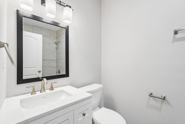 S65W18422 Ruby DRIVE, Muskego, WI 53150