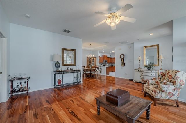 1122 GEORGIA TRACE AVENUE, Valrico, FL 33596