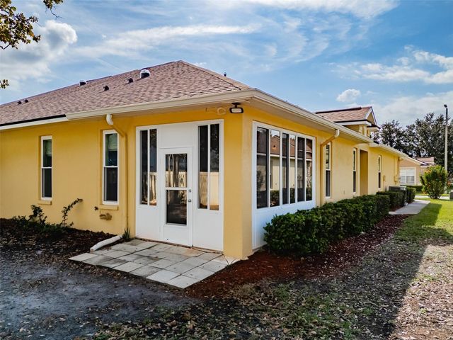 1122 GEORGIA TRACE AVENUE, Valrico, FL 33596