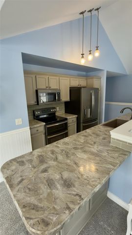 3368 Endsleigh Lane, Ypsilanti, MI 48197