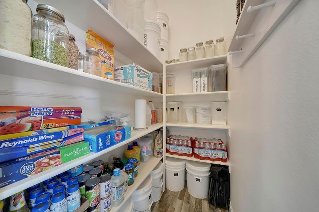 10516 Thompson Way, Valley Springs, CA 95252