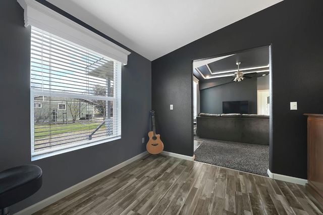 10516 Thompson Way, Valley Springs, CA 95252