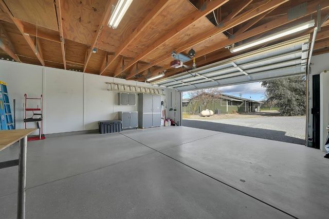 10516 Thompson Way, Valley Springs, CA 95252