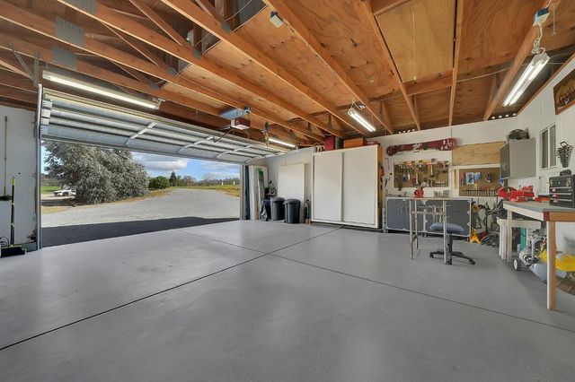 10516 Thompson Way, Valley Springs, CA 95252