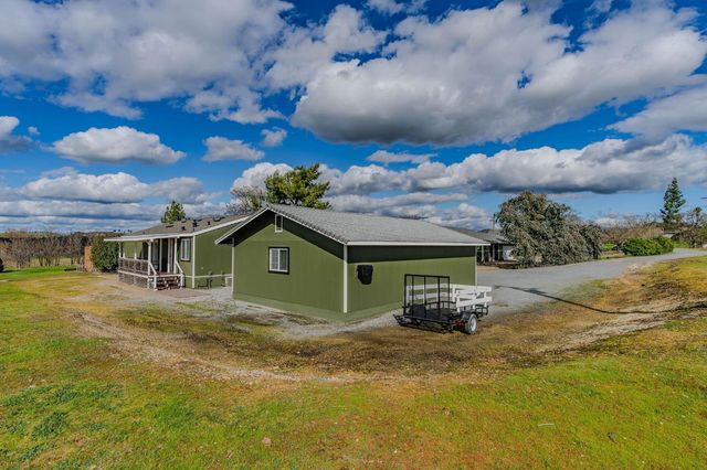 10516 Thompson Way, Valley Springs, CA 95252