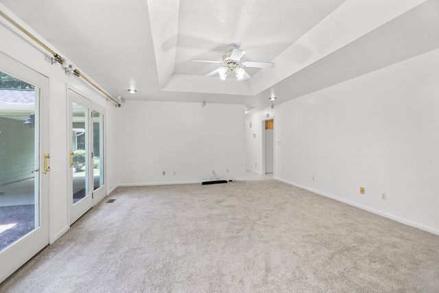 114 Pineknoll Drive, Warm Springs, GA 31830