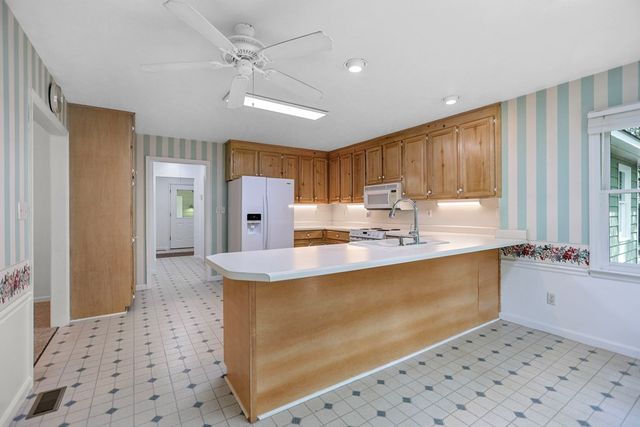 114 Pineknoll Drive, Warm Springs, GA 31830