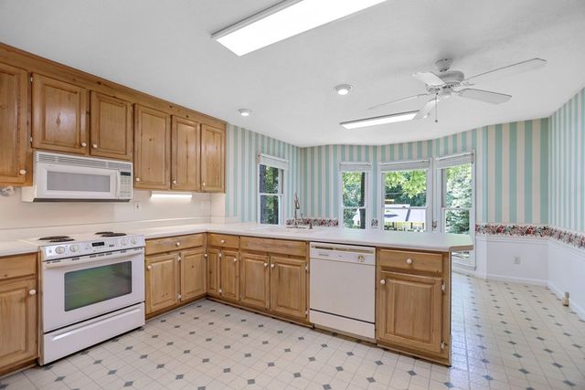 114 Pineknoll Drive, Warm Springs, GA 31830