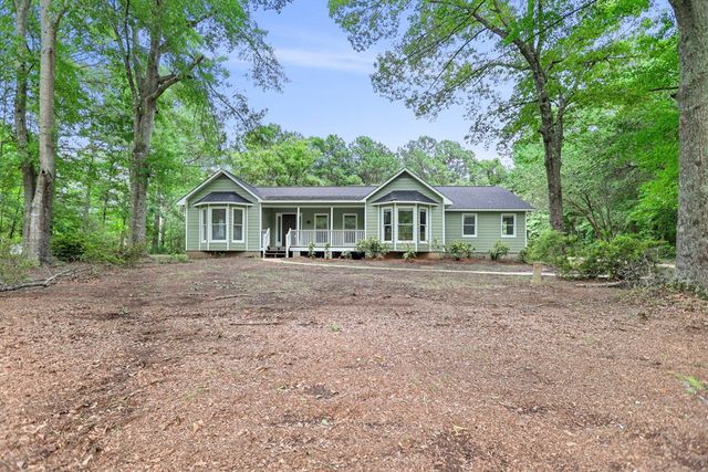 114 Pineknoll Drive, Warm Springs, GA 31830