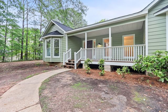 114 Pineknoll Drive, Warm Springs, GA 31830