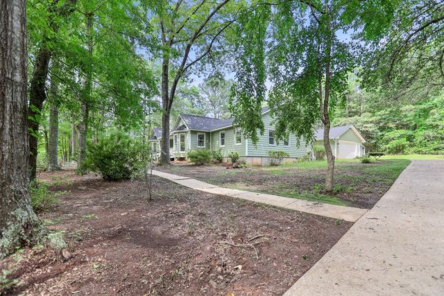 114 Pineknoll Drive, Warm Springs, GA 31830