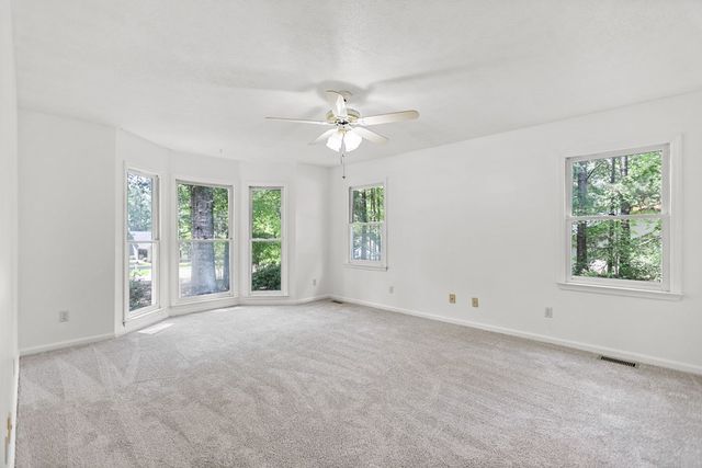 114 Pineknoll Drive, Warm Springs, GA 31830