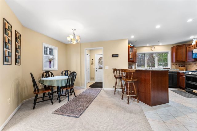 6511 Forest Beach Drive, Brighton, MI 48116