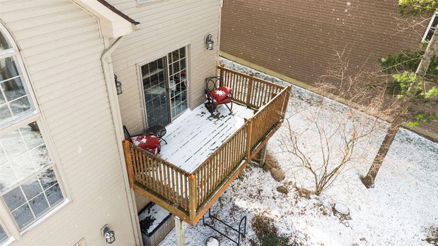 6511 Forest Beach Drive, Brighton, MI 48116