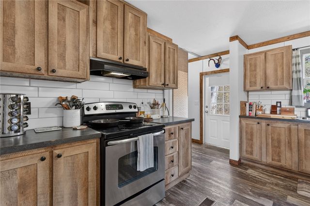 4756 Pine Hollow Road, Van Buren, AR 72956