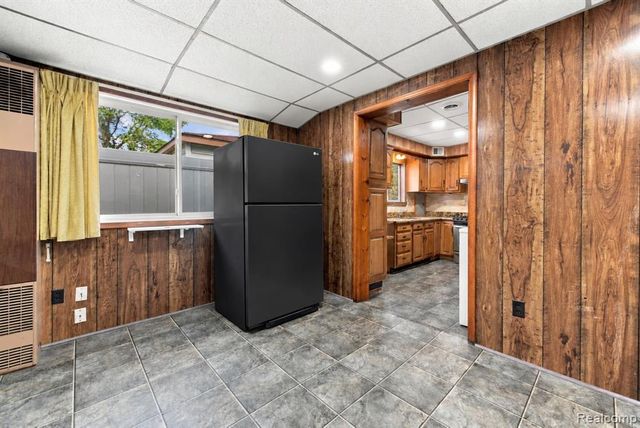 17650 Ruth Street, Melvindale, MI 48122