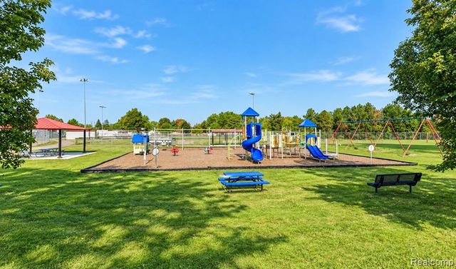 17650 Ruth Street, Melvindale, MI 48122