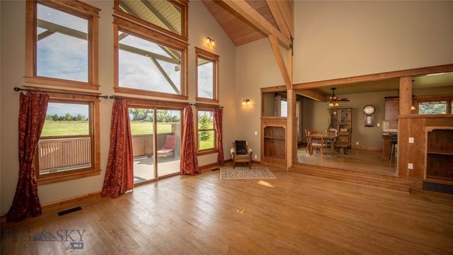 40 Wapiti Way, Bozeman, MT 59718