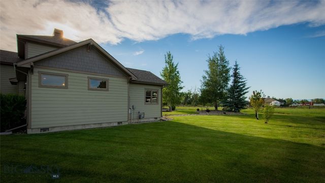 40 Wapiti Way, Bozeman, MT 59718