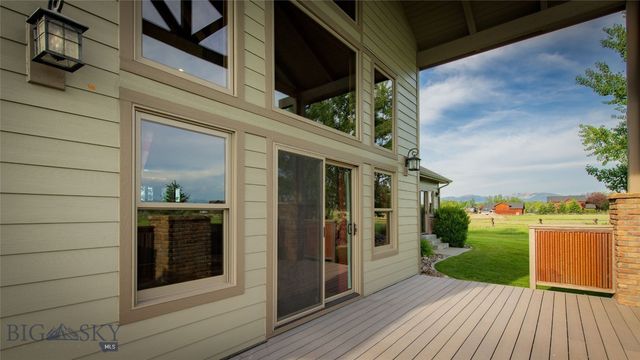 40 Wapiti Way, Bozeman, MT 59718