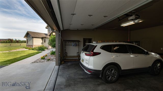 40 Wapiti Way, Bozeman, MT 59718