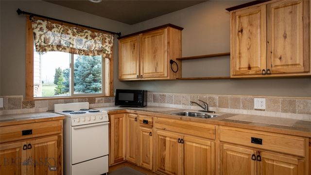 40 Wapiti Way, Bozeman, MT 59718