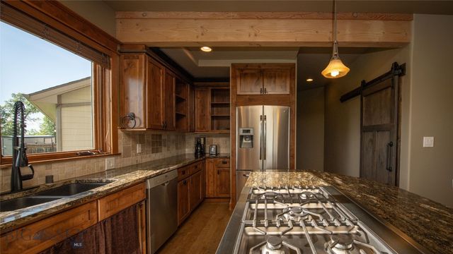 40 Wapiti Way, Bozeman, MT 59718