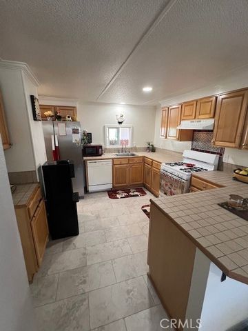 4901 Green River Rd 104, Corona, CA 92878