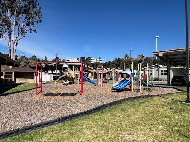 4901 Green River Rd 104, Corona, CA 92878
