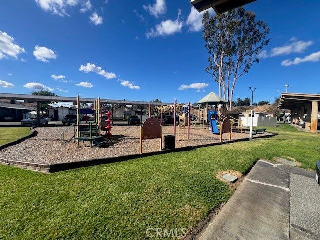 4901 Green River Rd 104, Corona, CA 92878