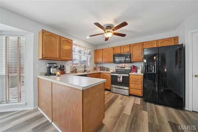 1102 Danielle Elizabeth Court, O'fallon, MO 63366