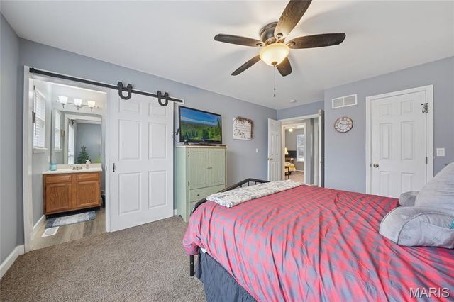 1102 Danielle Elizabeth Court, O'fallon, MO 63366