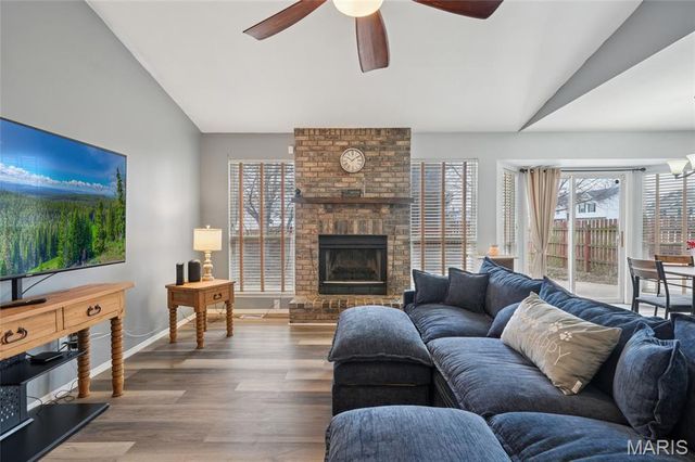 1102 Danielle Elizabeth Court, O'fallon, MO 63366