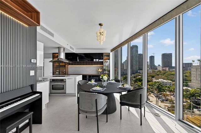 601 NE 36th St 1101, Miami, FL 33137