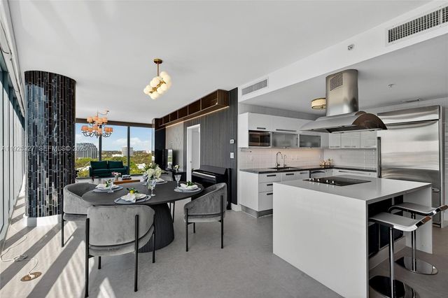 601 NE 36th St 1101, Miami, FL 33137