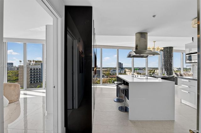 601 NE 36th St 1101, Miami, FL 33137