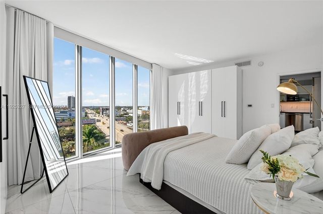 601 NE 36th St 1101, Miami, FL 33137