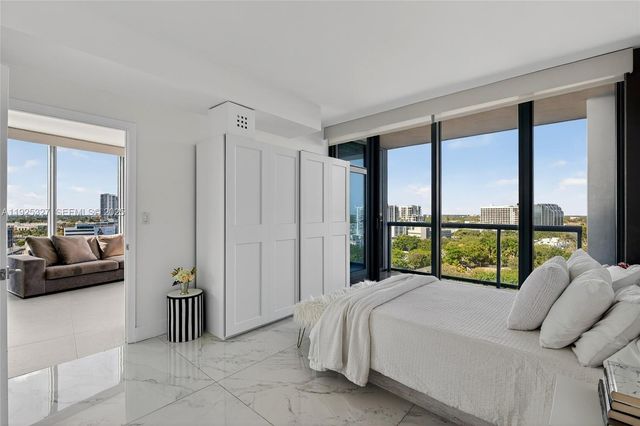 601 NE 36th St 1101, Miami, FL 33137