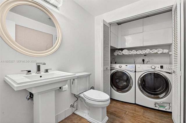 601 NE 36th St 1101, Miami, FL 33137